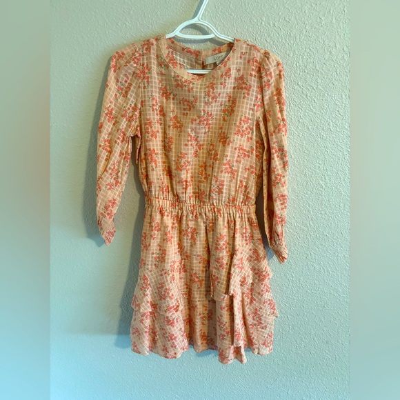 LOFT Dresses & Skirts - LOFT Peach Floral Tiered Long Sleeve Dress